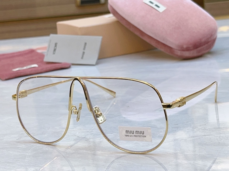 MIU MIU